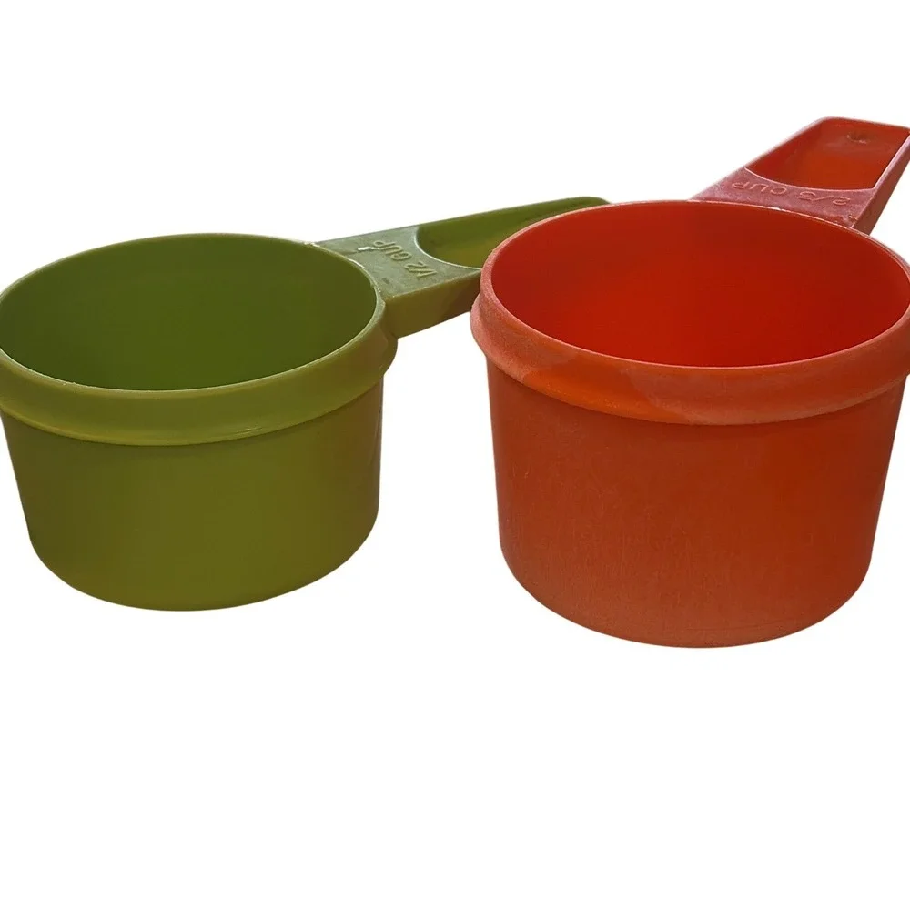Vintage Tupperware Measuring Cups Set 5 Harvest Colors Green Yellow Orange USA
